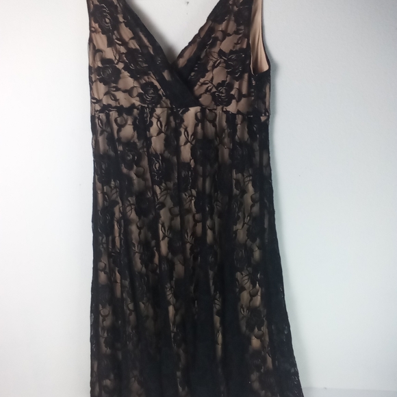 Glamour Black Lace Overlay Dress Y2 - Picture 2 of 5